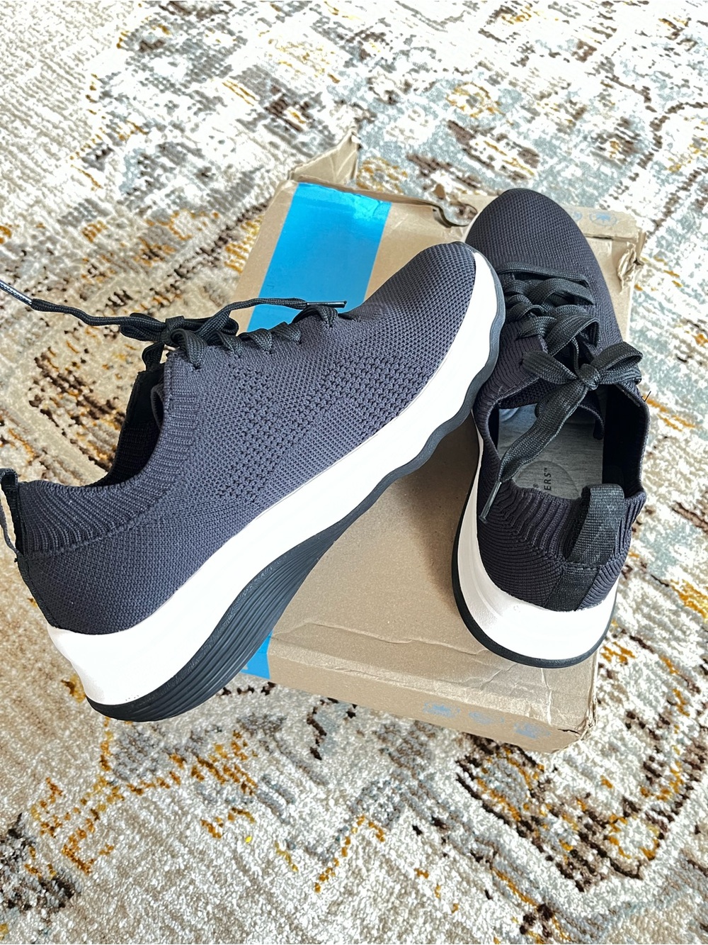 Womens Black Knit Slip-On lace Sneakers with gray Midsole